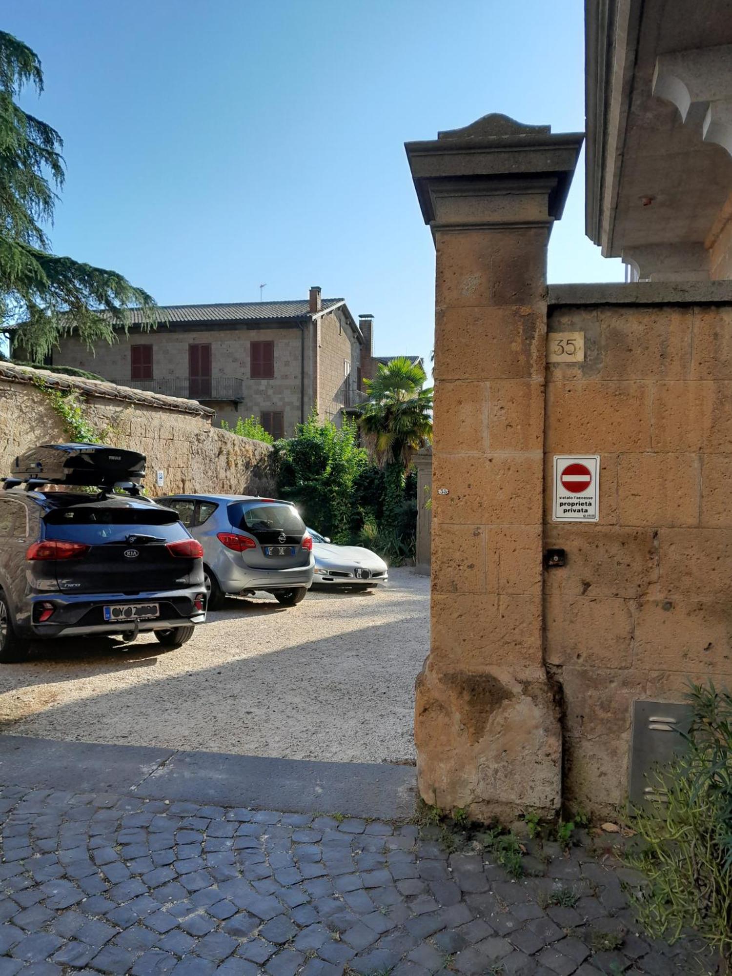 Porta Vivaria Orvieto- Private Parking 외부 사진